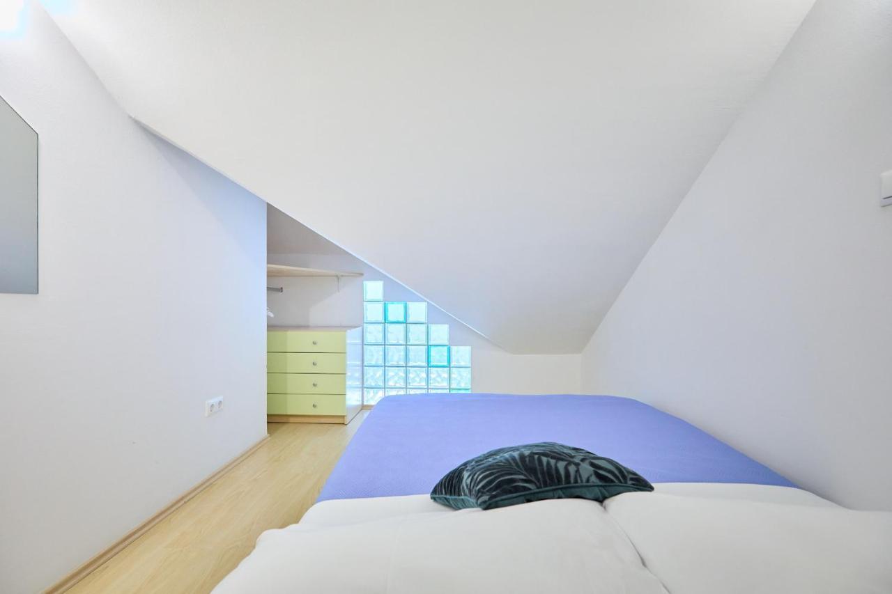 Apartment Joyful Place
