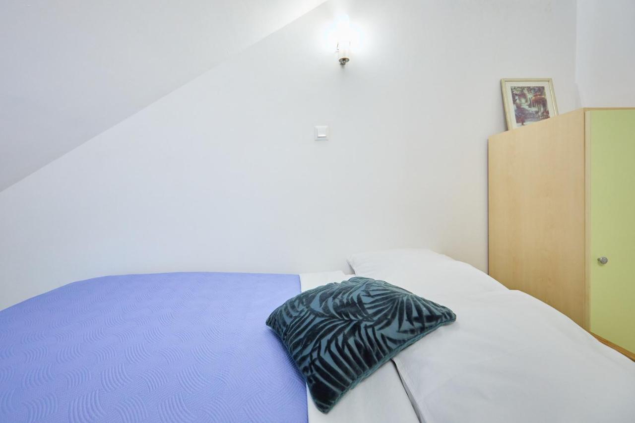 Joyful Place Apartment